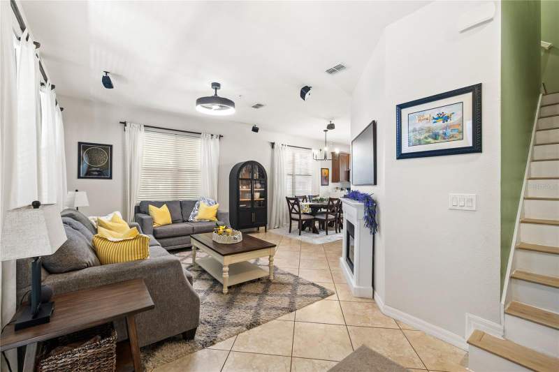 4 bedroom Townhouse at 7951 Northlake Parkway, Waters Edge/Lk Nona, Orlando — photo 4