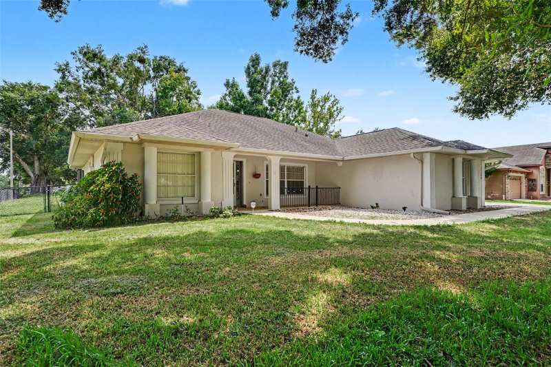 3 bedroom Single Family Residence at 11648 Grand Bay Boulevard, Hills Of Lake Louisa, Clermont — photo 1