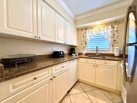 19417 Gulf Boulevard #D201, Indian Rocks Beach FL - photo 6 of 45