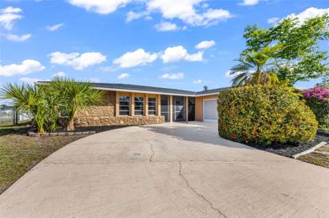18 Annapolis Lane, pool for sale in Rotonda West