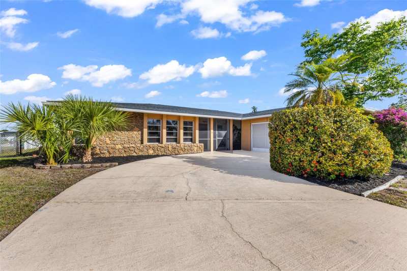 3 bedroom Single Family Residence at 18 Annapolis Lane, Rotonda West Oakland Hills, Rotonda West — photo 1