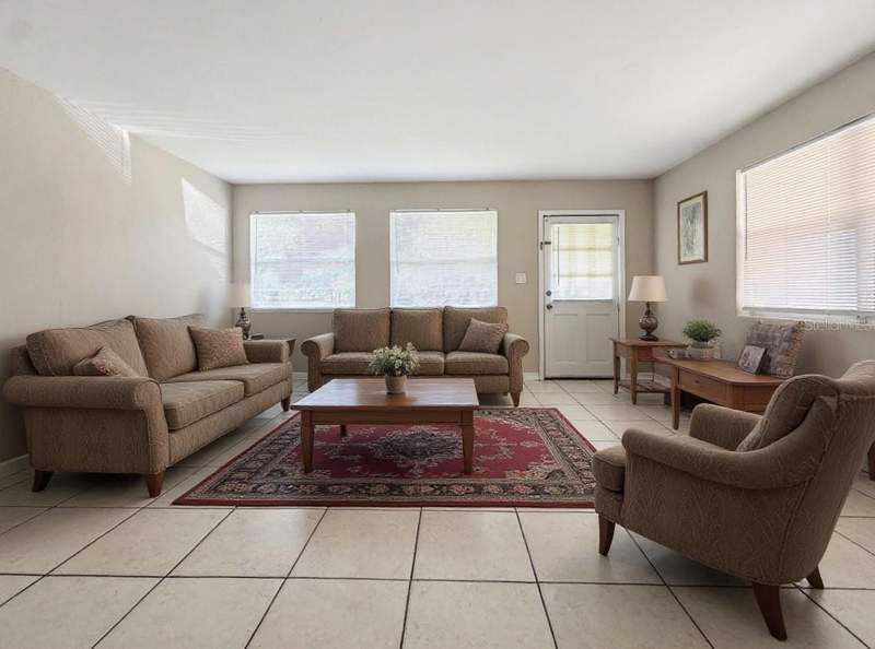 3 bedroom Single Family Residence at 1314 Hialeah Drive, Pine Hills Sub 13, Orlando — photo 3