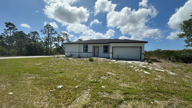4 bedroom Single Family Residence at 12167 Florence Avenue, Port Charlotte Sec 067, Port Charlotte — photo 2