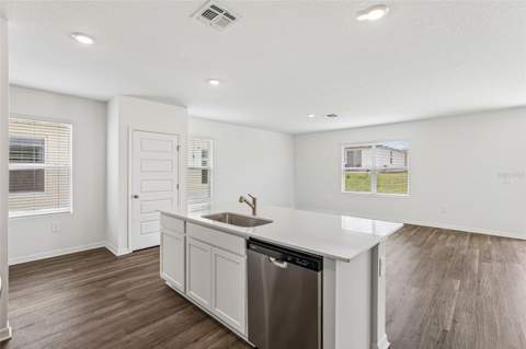 4227 Evernia Road, Tavares FL - photo 11 of 35