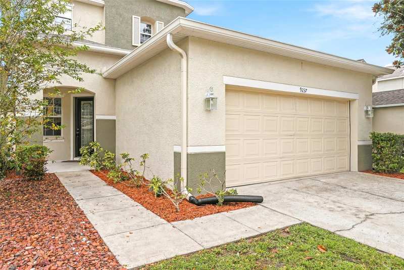 3 bedroom Single Family Residence at 9237 C Wellstone Drive, Tierra Del Sol Ph 01, Land O Lakes — photo 1