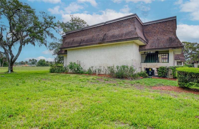 2 bedroom Condominium at 7040 Cognac Drive #3, Magnolia Valley, New Port Richey — photo 4