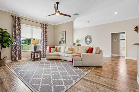 1212 Fiesta Key Circle, Lady Lake FL - photo 14 of 56