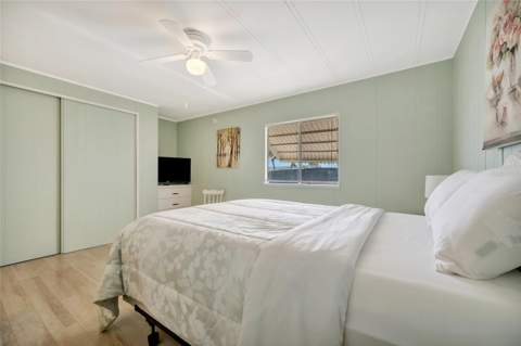 110 E Saint Lucia Loop, Apollo Beach FL - photo 17 of 39