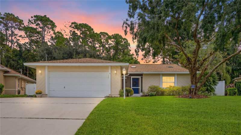 3 bedroom Single Family Residence at 12 Woodford Lane, Palm Coast Sec 27 Blk 58 & 59, Palm Coast — photo 1