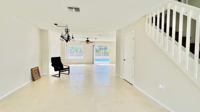 4 bedroom Single Family Residence at 1203 Sandestin Way, Sandpoint At Meadow Woods, Orlando — photo 4
