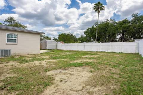 8303 Temple Park Drive, Tampa FL - photo 24 of 25
