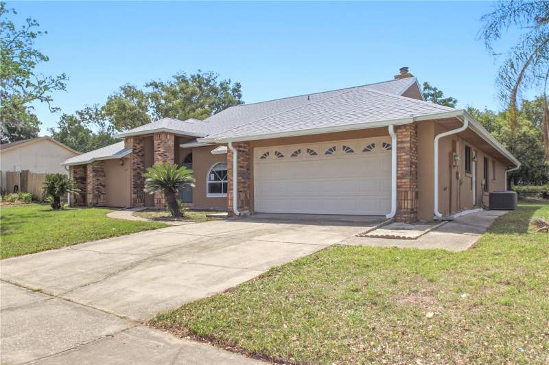4 bedroom Single Family Residence at 4649 CREEKVIEW LANE, BEAR CREEK, OVIEDO — photo 4