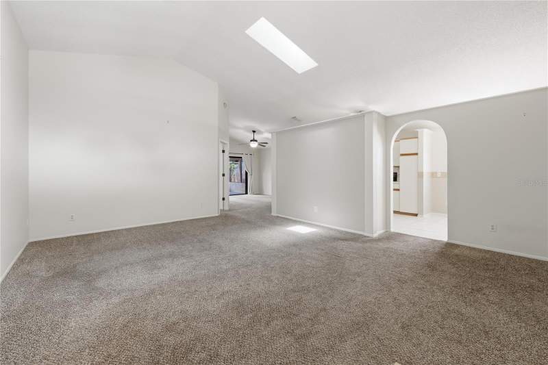3 bedroom Single Family Residence at 718 BIRGHAM PLACE, GREENWOOD LAKES UNIT D-3B 1ST ADD REP, LAKE MARY — photo 4