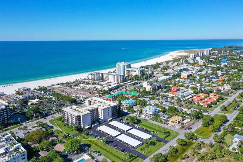 2 bedroom Condominium at 1001 Benjamin Franklin Drive #110, Lido Towers, Sarasota — photo 1