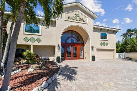582 Johns Pass Avenue, Madeira Beach FL - photo 8 of 99