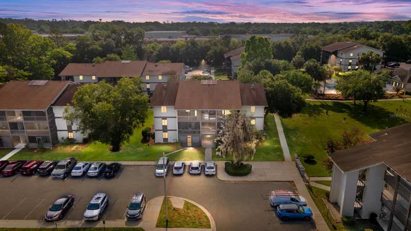 1 bedroom Condominium at 6519 W Newberry Road #1210, Oaks, Gainesville — photo 1