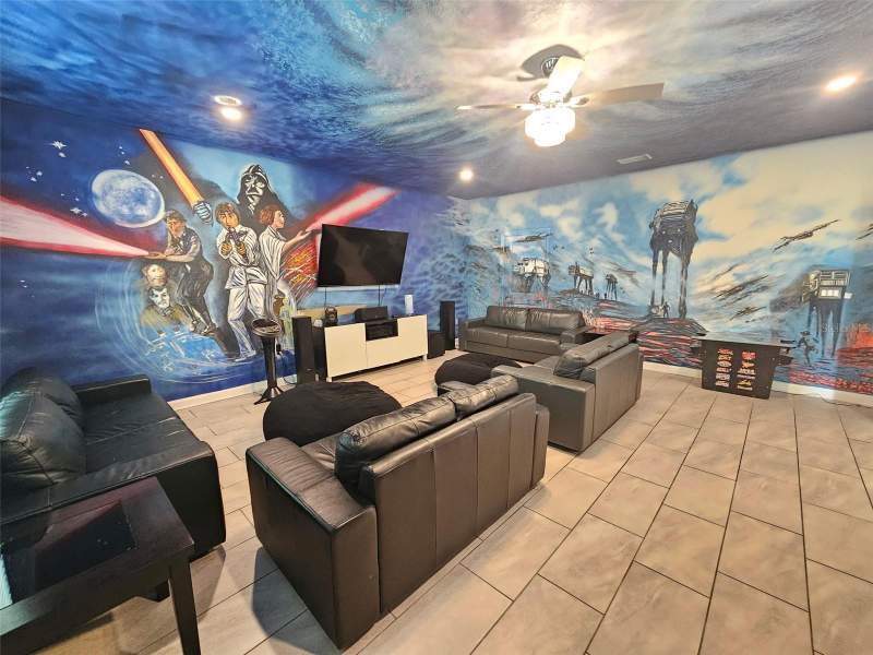 8 bedroom Single Family Residence at 4557 Target Boulevard, Cove At Storey Lake II, Kissimmee — photo 4