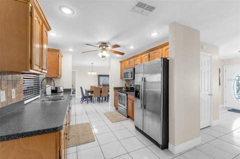 3848 Topsail Trail, New Port Richey FL - photo 19 of 68