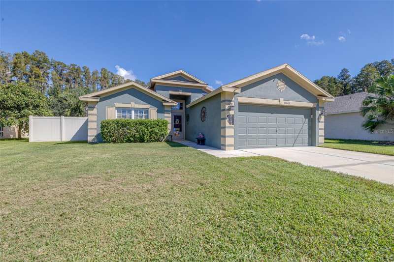 4 bedroom Single Family Residence at 30843 Luhman Court, Meadow Pointe Prcl 18, Wesley Chapel — photo 1