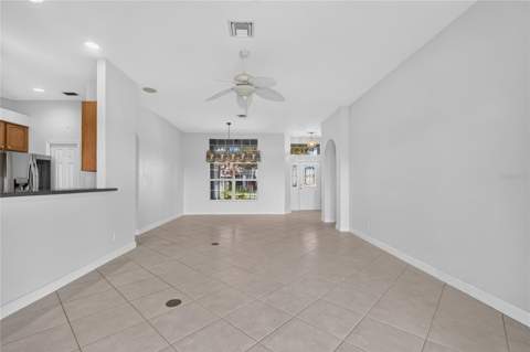 7887 Crosswinds Way, Mount Dora FL - photo 13 of 75