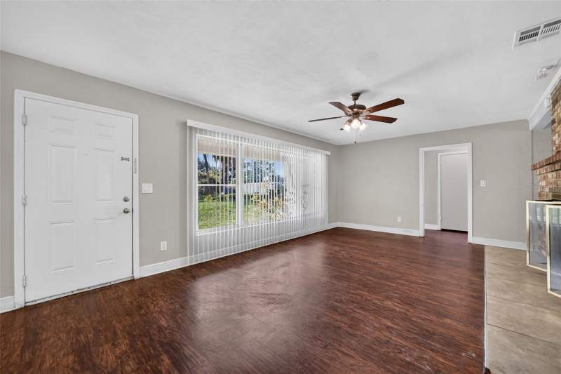 3 bedroom Single Family Residence at 351 Starling Road, Flamingo Shores, Winter Park — photo 4