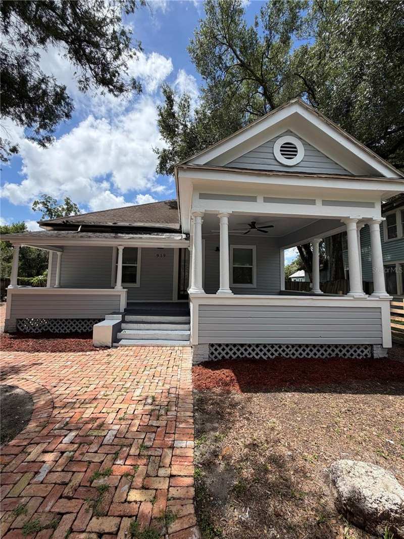 3 bedroom Single Family Residence at 919 E 26th Avenue, Belvedere Place, Tampa — photo 1