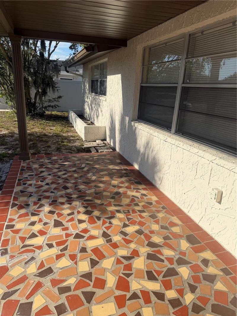 2 bedroom Single Family Residence at 9004 Saint Regis Lane, Embassy Hills, Port Richey — photo 3