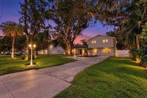 11004 Riverview Drive, home for sale in Riverview 33578