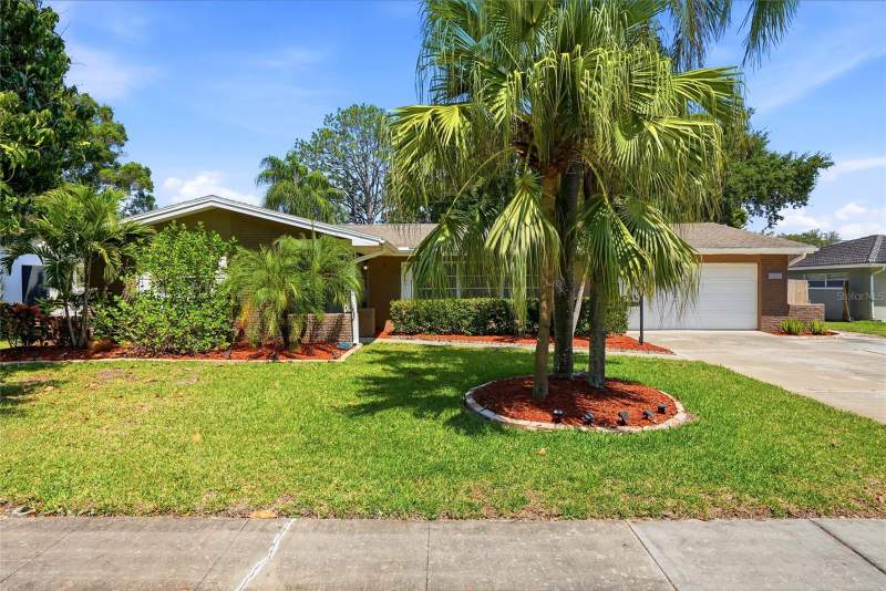 4 bedroom Single Family Residence at 1341 RANCHWOOD DRIVE, MORNINGSIDE ESTATES UNIT 3B, CLEARWATER — photo 1