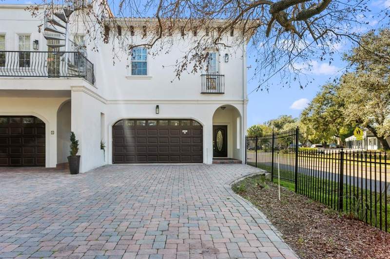 Sorento Estates TownhomesHomes for Sale in Tampa, FL