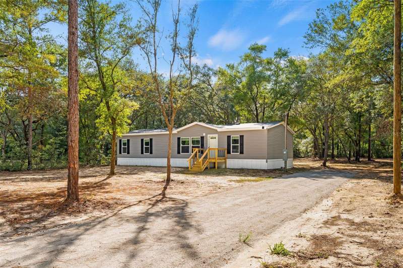 3 bedroom Manufactured Home at 8050 NE 102nd Court, University Estates, Bronson — photo 3