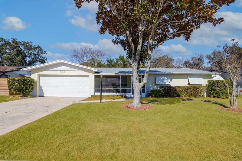 3 bedroom Single Family Residence at 692 Gaslight Drive, Lantern Park Units 01 & 02, South Daytona — photo 1