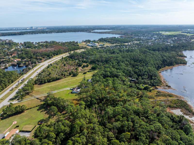 3 bedroom Single Family Residence at 8822 WINTER GARDEN VINELAND ROAD, ROYAL RANCH ESTATES, ORLANDO — photo 5