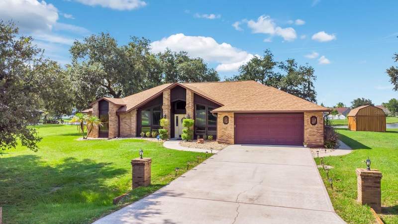 3 bedroom Single Family Residence at 3251 Pinewood Court, Pleasant Hill Lakes Unit 08, Kissimmee — photo 4