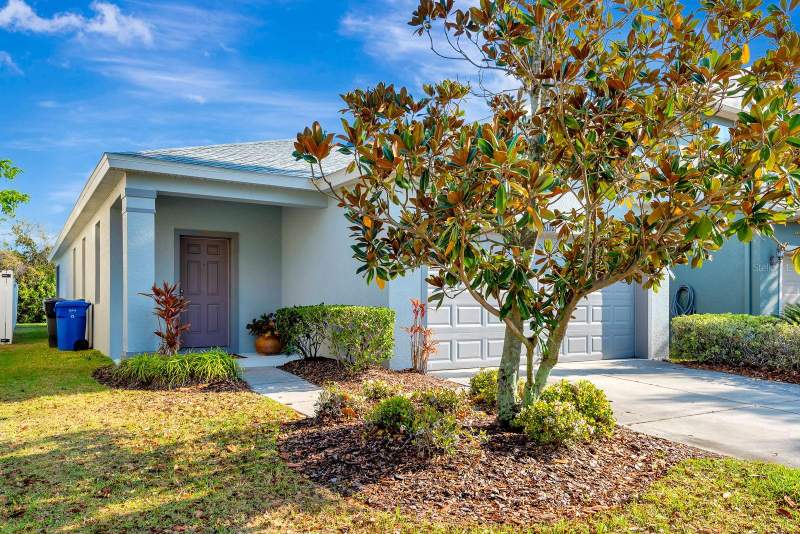 3 bedroom Single Family Residence at 9116 Mountain Camellia Lane, Magnolia Park Northeast Prcl, Riverview — photo 2