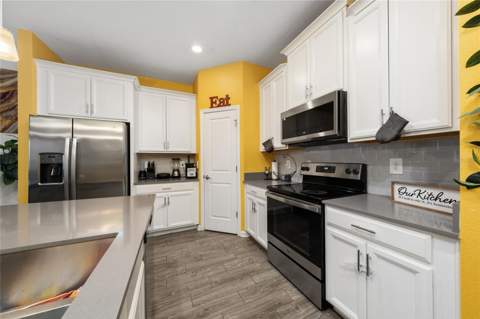 2369 Volunteer Avenue, Kissimmee FL - photo 8 of 38