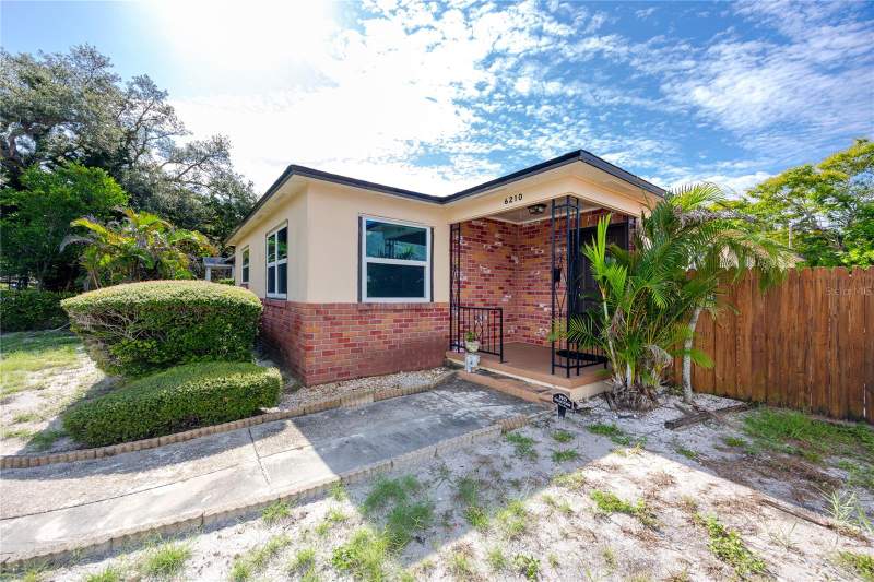 4 bedroom Single Family Residence at 6210 4th Avenue, Pasadena Estates, St Petersburg — photo 5