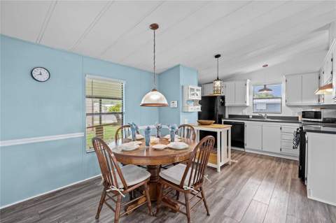 36428 Malibu Way, Zephyrhills FL - photo 10 of 47