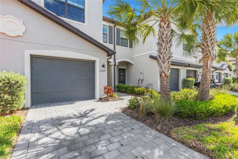 3 bedroom Townhouse at 15227 Sunny Day Drive, Lorraine Lakes Ph Iia, Bradenton — photo 1
