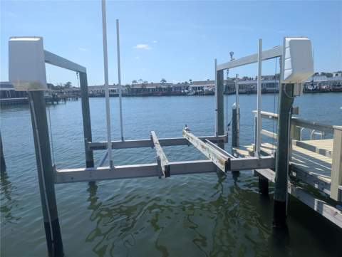 542 Boca Ciega Point Boulevard #2108, Madeira Beach FL - photo 17 of 38