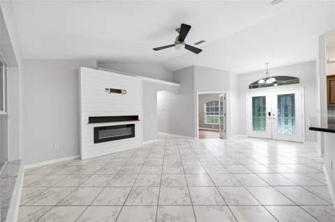 18236 Macek Road, Weeki Wachee FL - photo 9 of 58