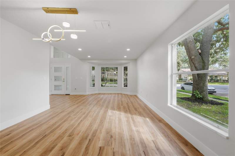 6 bedroom Single Family Residence at 13044 Bellerive Lane, Deer Run South Pud Ph 01 Prcl 11, Orlando — photo 4
