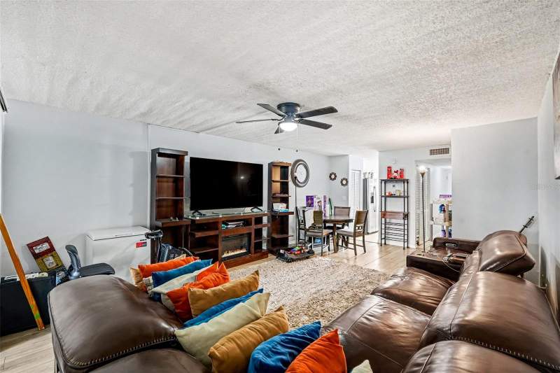 1 bedroom Condominium at 7511 Presley Place #97, Place One A Condo, Tampa — photo 5