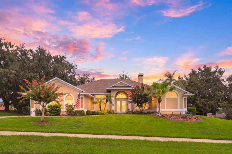3 bedroom Single Family Residence at 11310 Susans Point Drive, Susans Landing Ph 01, Clermont — photo 1