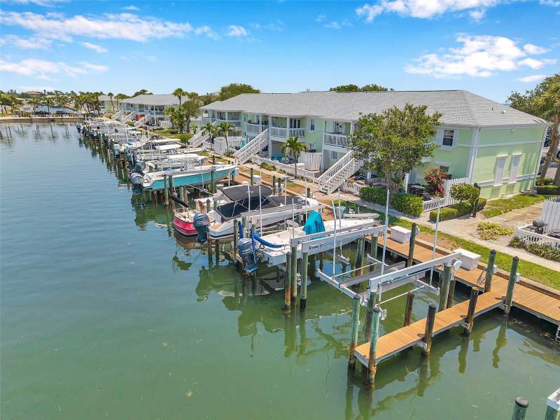 bedroom Dock-Rackominium at 0 #114SS Coquina Key Drive #114SS, Waterside At Coquina Key Dock Condo, St Petersburg — photo 3