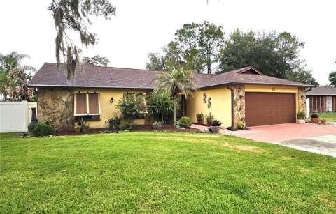 812 Sandalwood Drive, home for sale in Plant City 33563