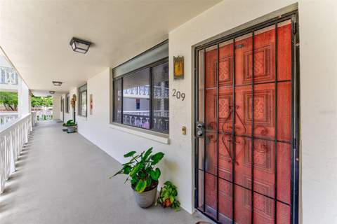2612 Pearce Drive #209, Clearwater FL - photo 6 of 6