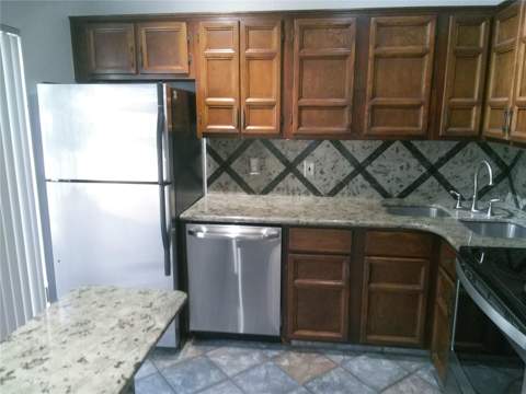 4209 Fogcutter Court #4209, Tampa FL - photo 6 of 24