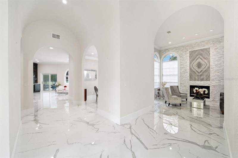 4 bedroom Single Family Residence at 5050 Isleworth Country Club Drive, Isleworth, Windermere — photo 3