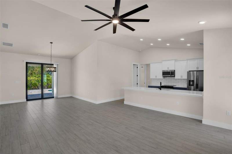 4 bedroom Single Family Residence at 9179 Ravel Street, Port Charlotte Sec 058, Port Charlotte — photo 5